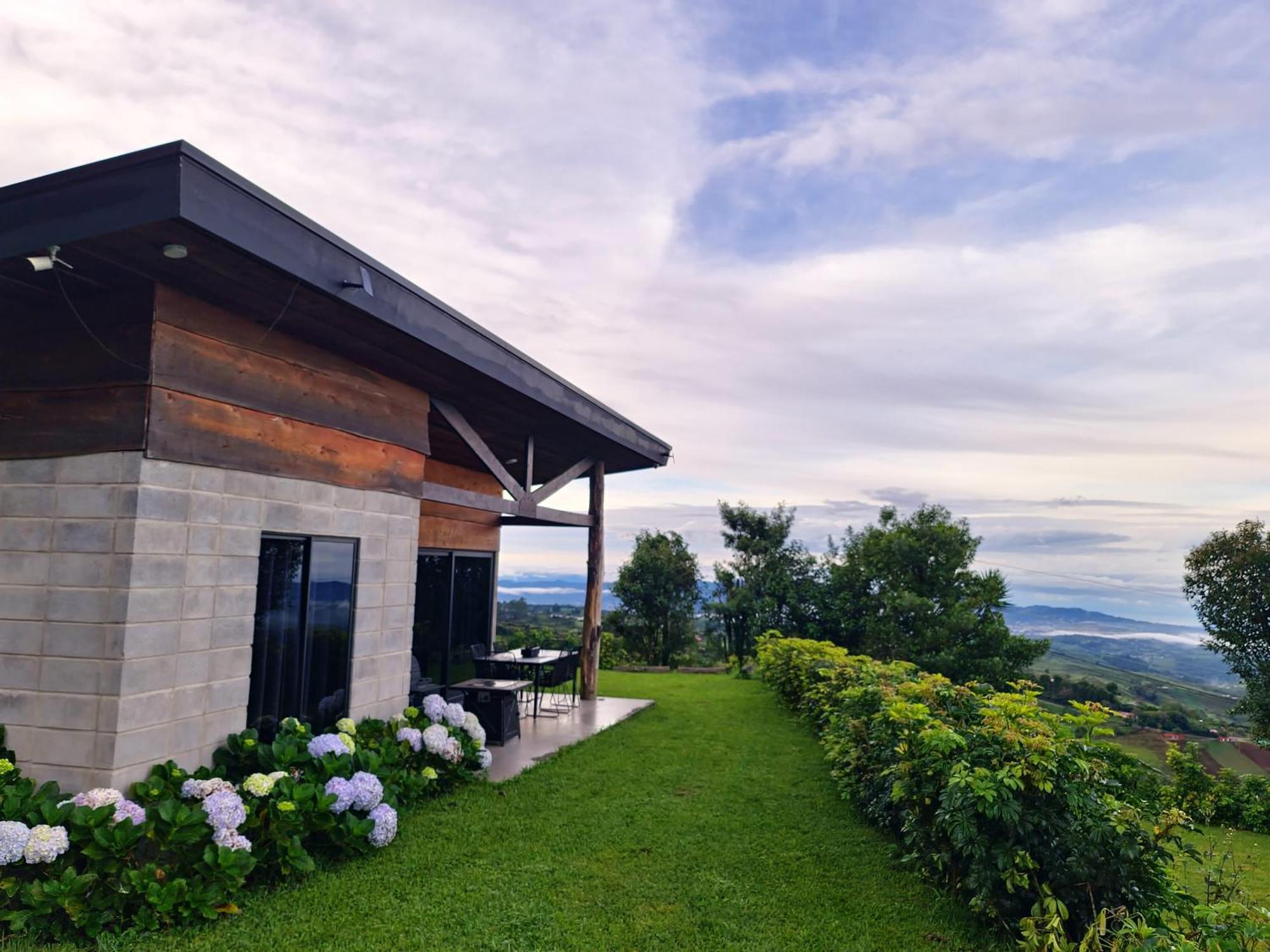 Espectacular Cabana Moderna De Montana + Bosque Nuboso +Wifi Zarcero Екстер'єр фото